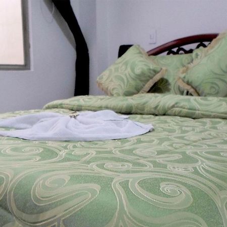 Hotel Los Balcones Μπογκοτά Εξωτερικό φωτογραφία